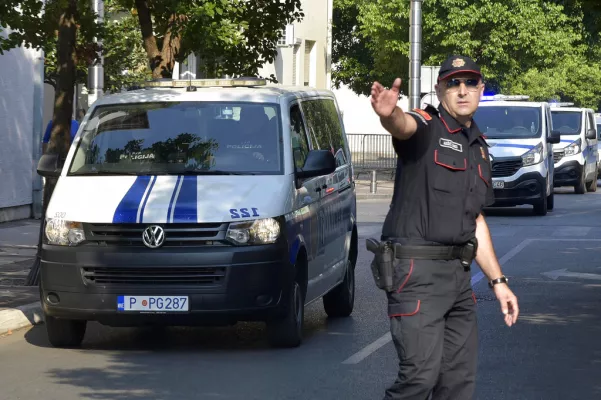 A special police task force (SEK) after the fatal knife attack Friday at the festival in Solingen, August 2024