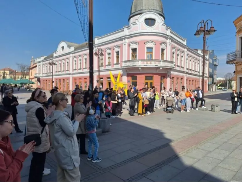 Protesti "Brčko ustaje za svu našu djecu"