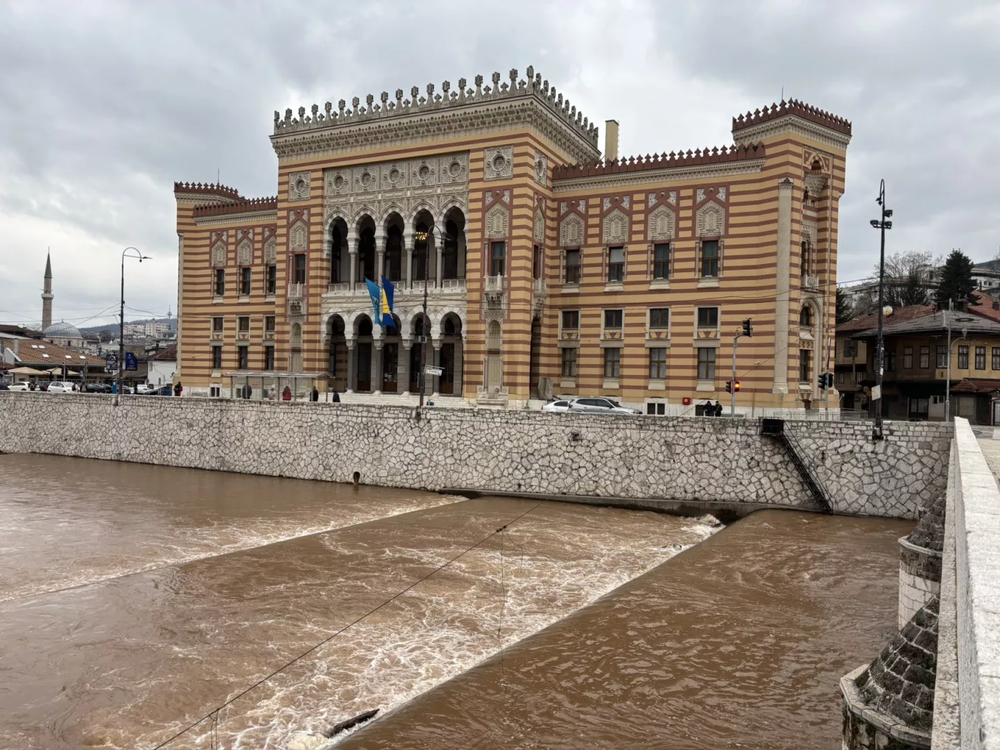 Priznanje “Počasni građanin Grada Sarajeva” pripalo Philippeu Douste-Blazy i Ericu Haucku