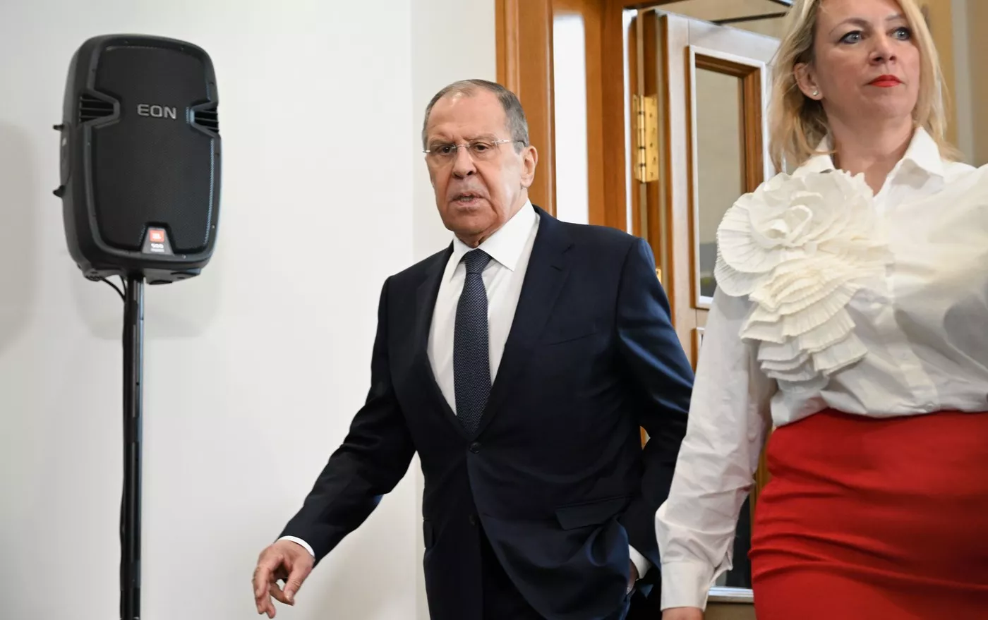 Lavrov: Svi su u obavezi da se pomire sa onim šta odgovara Zapadu, ipak neće moći