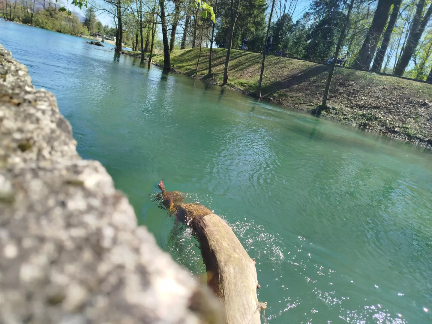 Danas pretežno sunčano, poslijepodne se očekuje kiša
