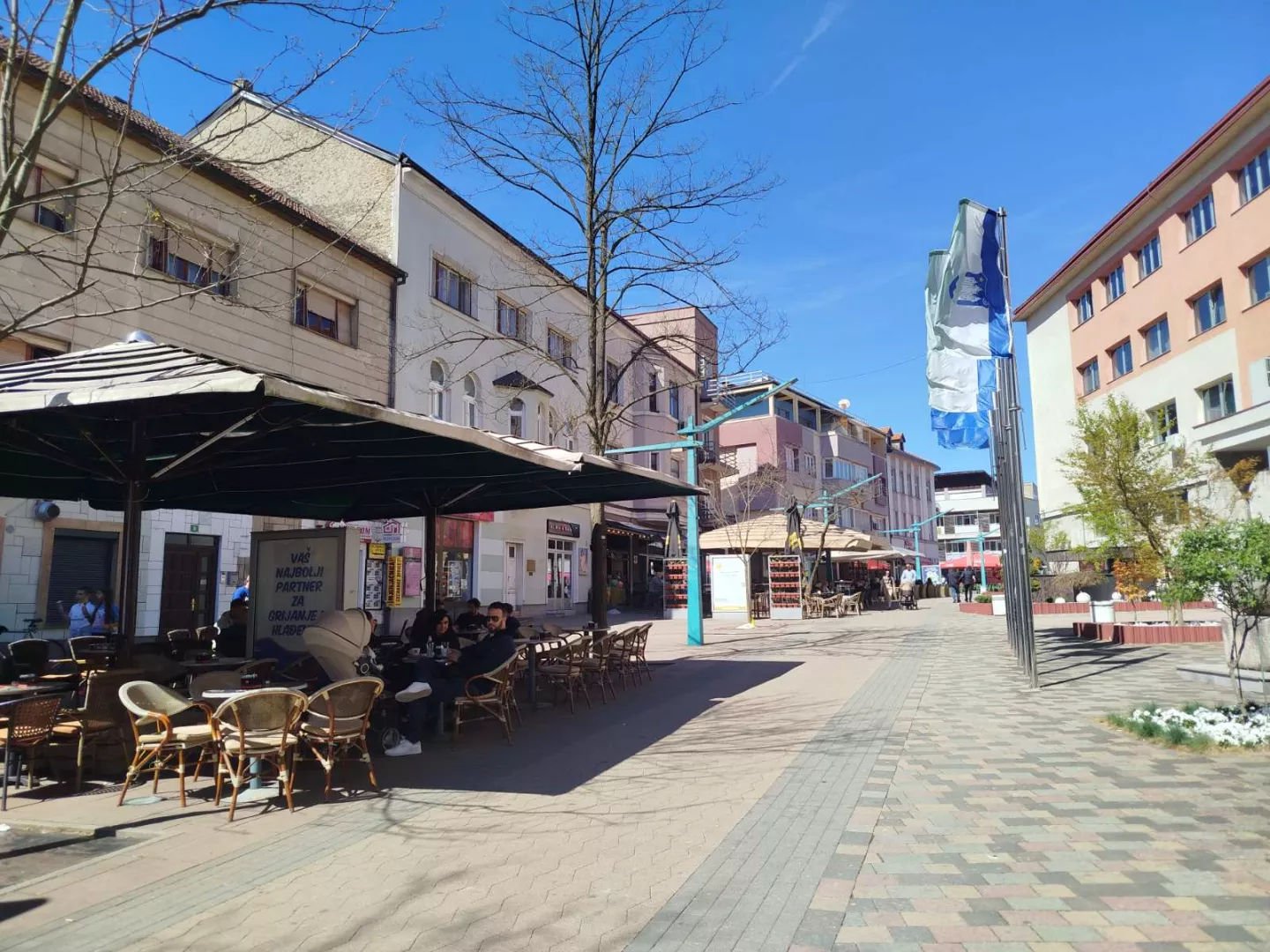 U četvrtak protest zaposlenih u srednjem obrazovanju USK-a