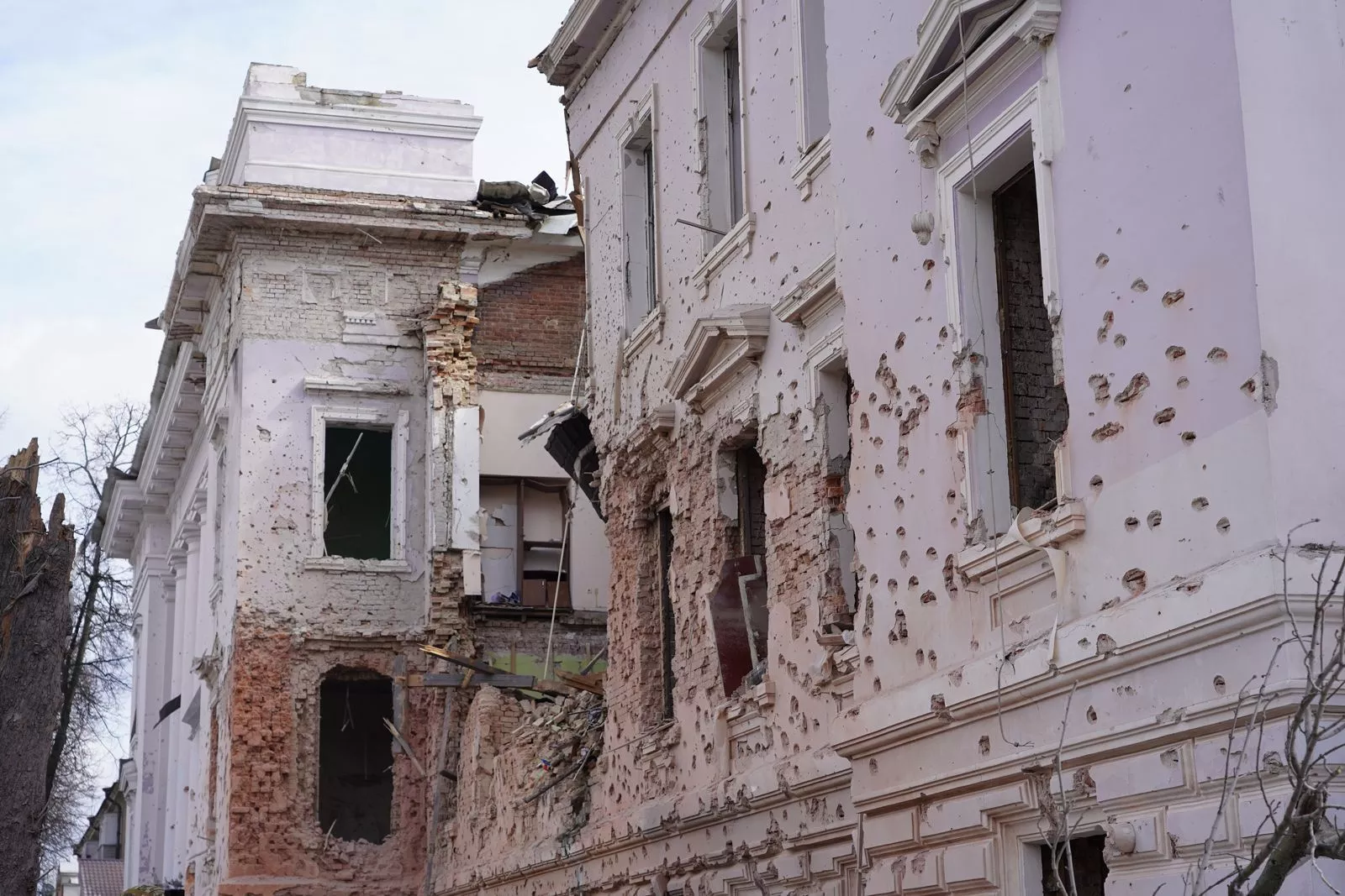 Ukrajina: Rusi na samo 19 kilometara od Sumya
