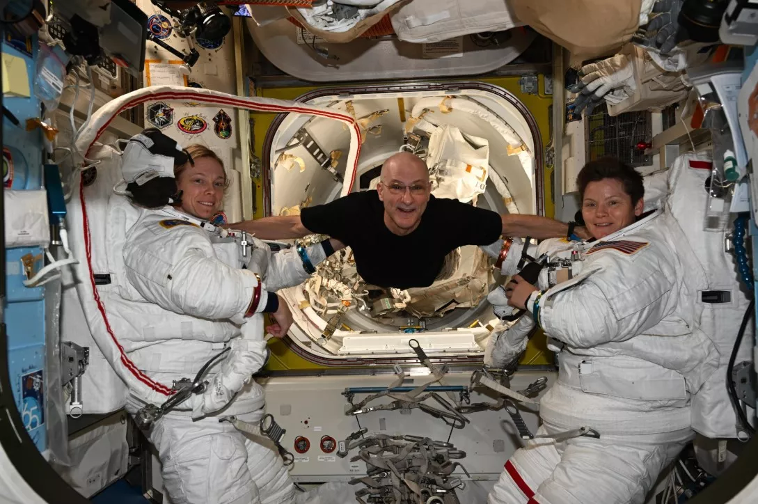 Najstariji američki astronaut Dan Pettit vratio se na Zemlju na svoj 70. rođendan