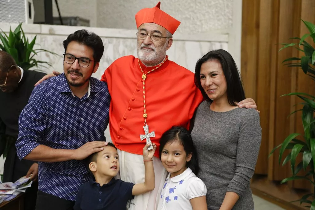 Kardinal Romero: Nemam ambicije da budem papa, ali tu ulogu prihvatate ako vam je povjere