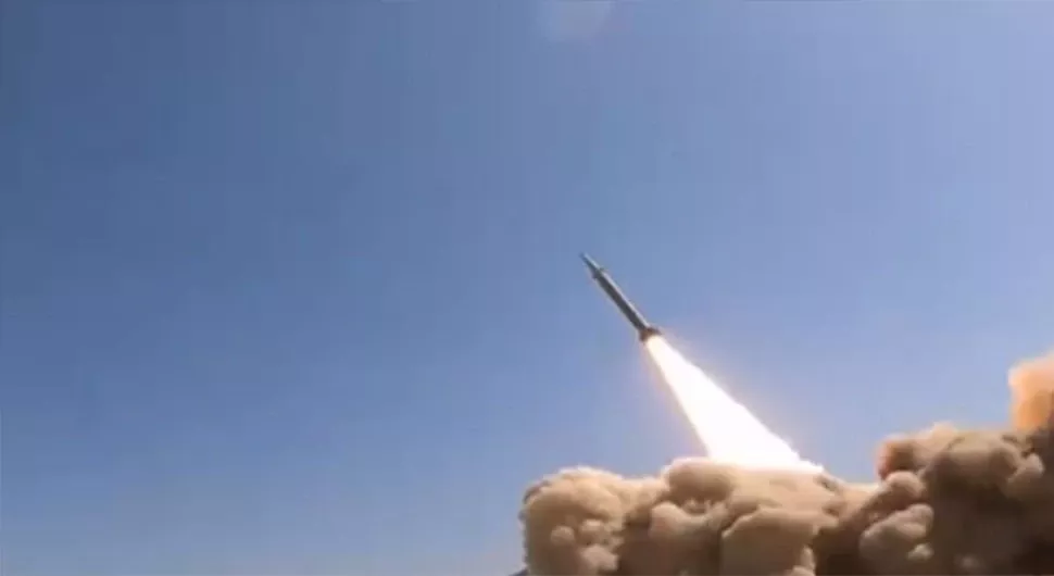 Domet do 1.200 km: Iran predstavio novu balističku raketu