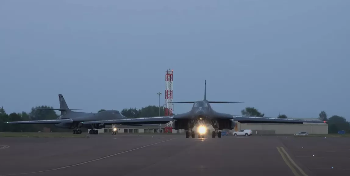 Američki bombarderi raspoređeni u Japanu: Poruka Kini i Sjevernoj Koreji