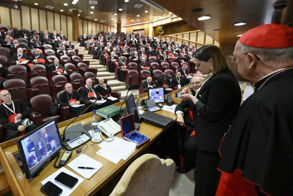 Kardinali završavaju sastanke prije konklave u Vatikanu dan prije početka glasanja za papu