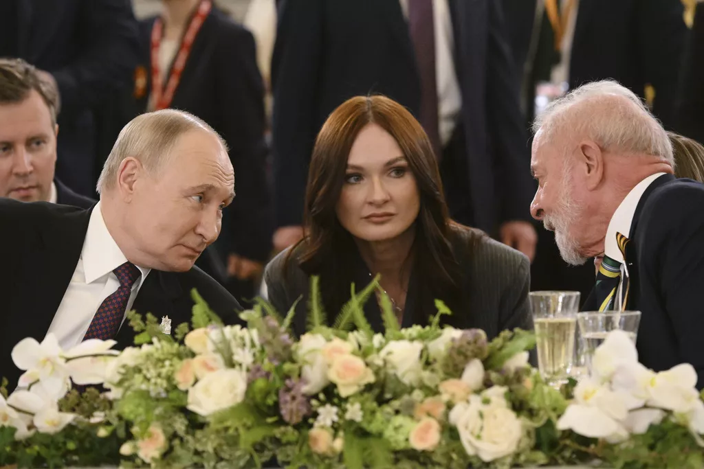Putin: Raznovrsnost nas obogaćuje i čini jačim