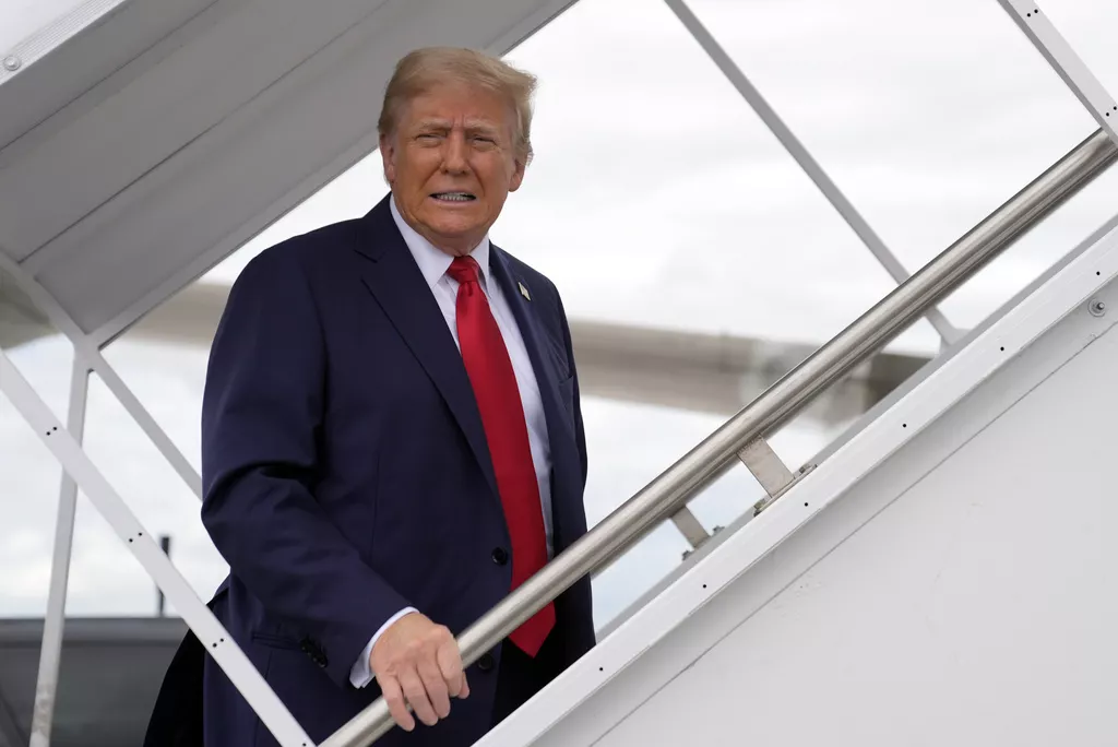Trump od Katara dobiva zlatni Air Force One. Planira ga zadržati nakon mandata