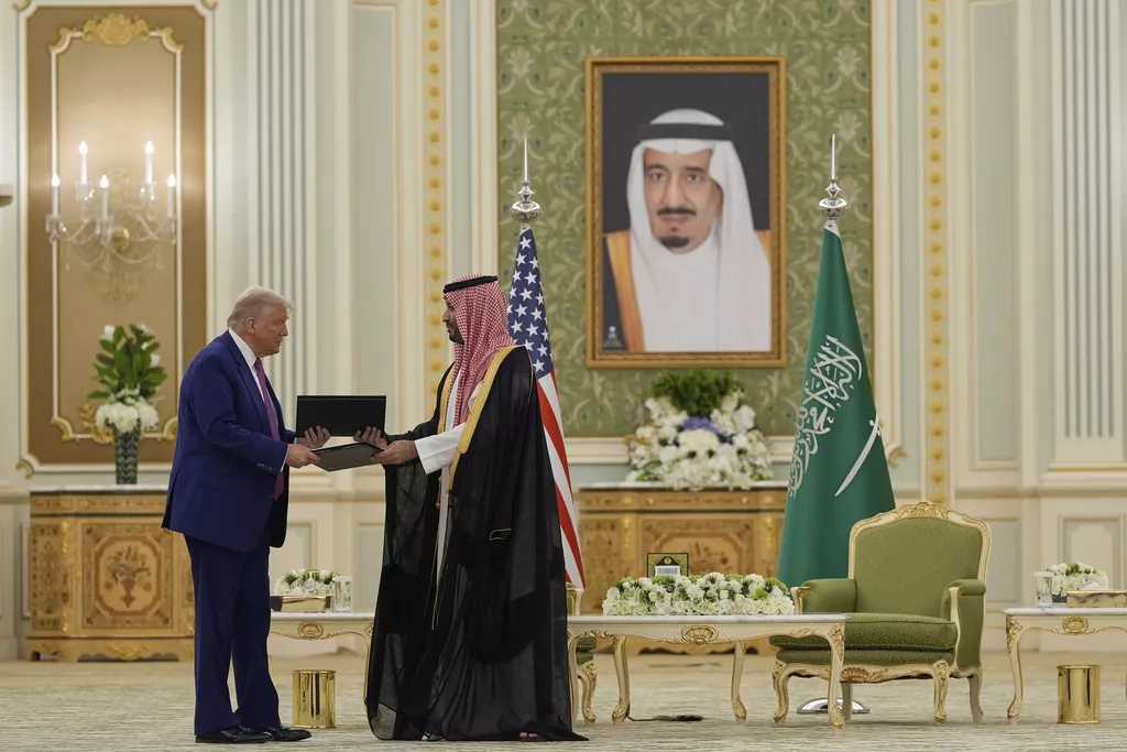 SAD i Saudijska Arabija potpisali dokument o strateškom partnerstvu i prodaji vojne opreme vrijedne više od 140 milijardi dolara
