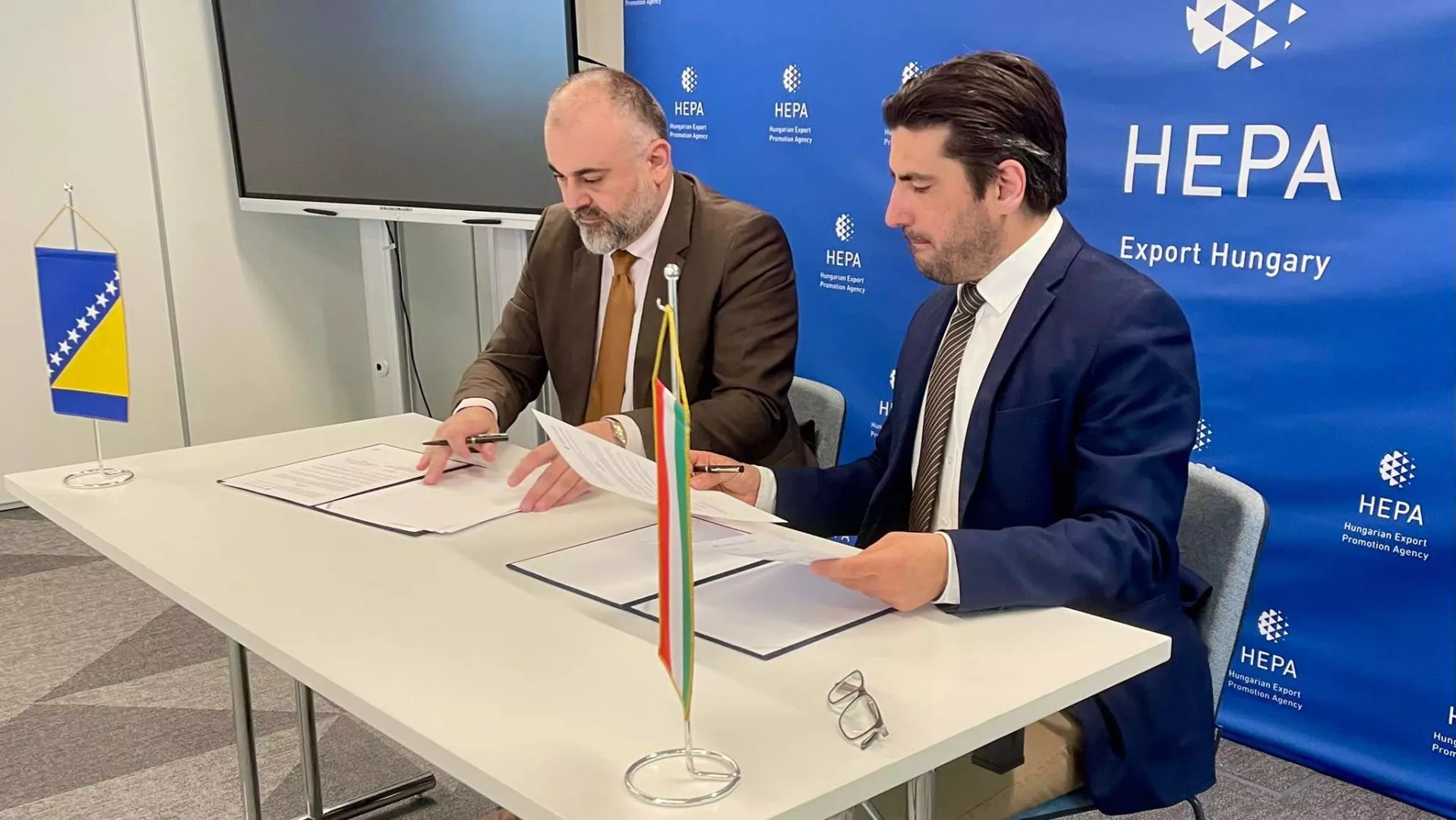 Mađarska želi da podrži investicije u BiH: Potpisan memorandum o privlačenju kapitala u Sarajevo