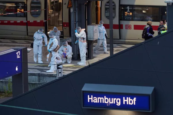 A special police task force (SEK) after the fatal knife attack Friday at the festival in Solingen, August 2024