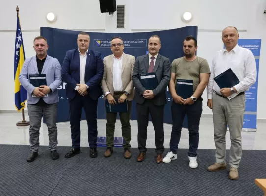 A special police task force (SEK) after the fatal knife attack Friday at the festival in Solingen, August 2024