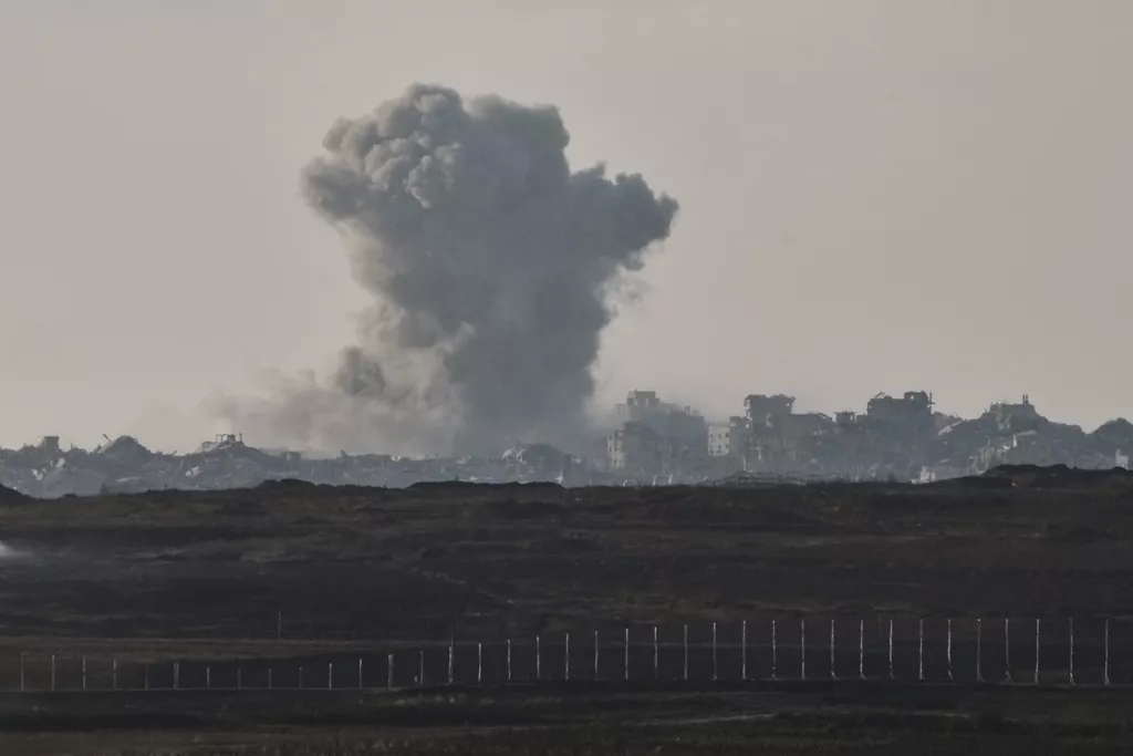 Hamas napao autobus sa radnicima Humanitarne fondacije za Gazu, ubivši pet osoba