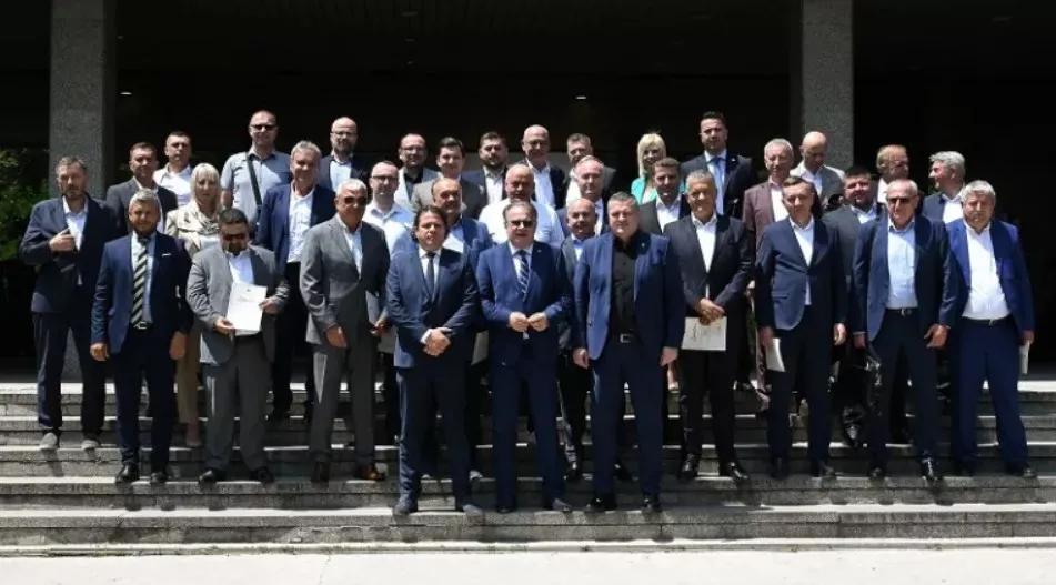 Vlada Federacije BiH i poslovna zajednica: U fokusu dijaloga fiskalne reforme i bolji životni standard