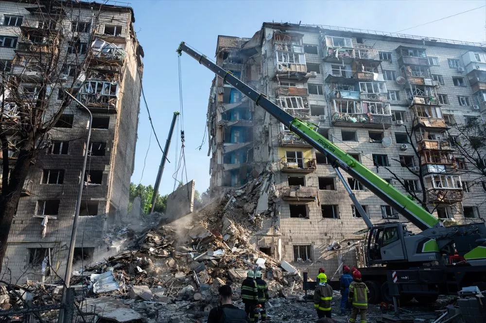 Zelenski tvrdi da je u napadu na Kijev ubijeno najmanje 15 ljudi