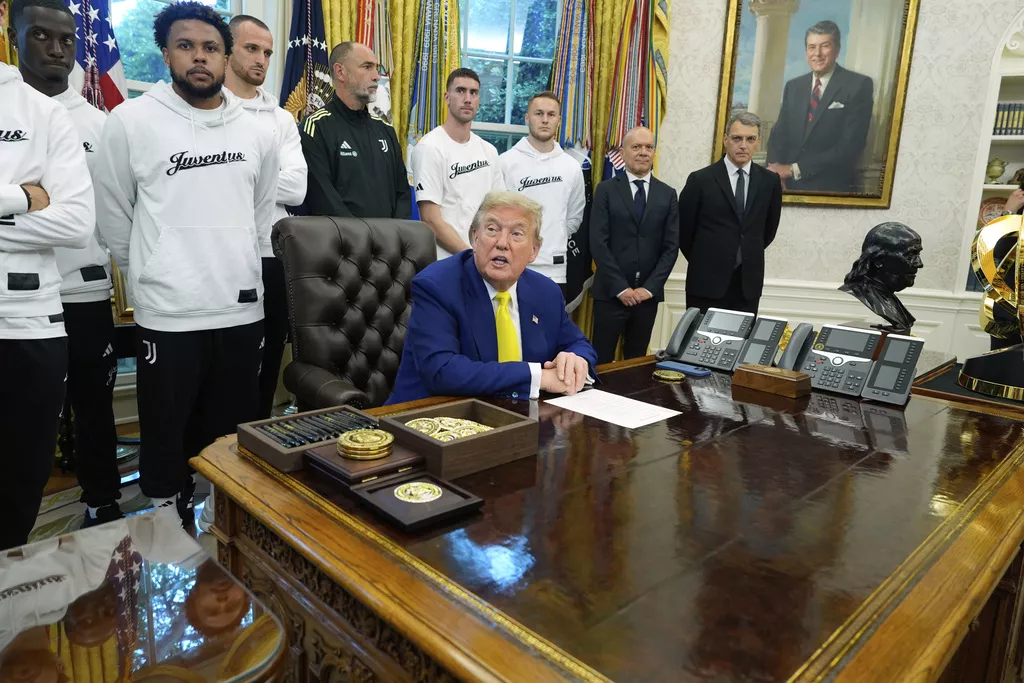 Trump nije donio konačnu odluku o američkim napadima na Iran