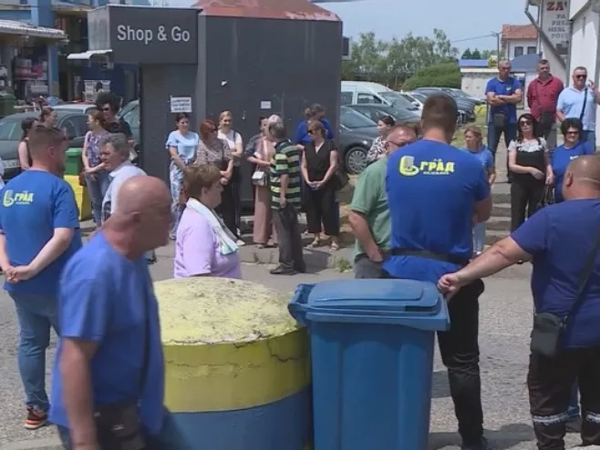 Bijeljinski “Grad” u štrajku upozorenja: Radnici još nisu dobili platu ni za april