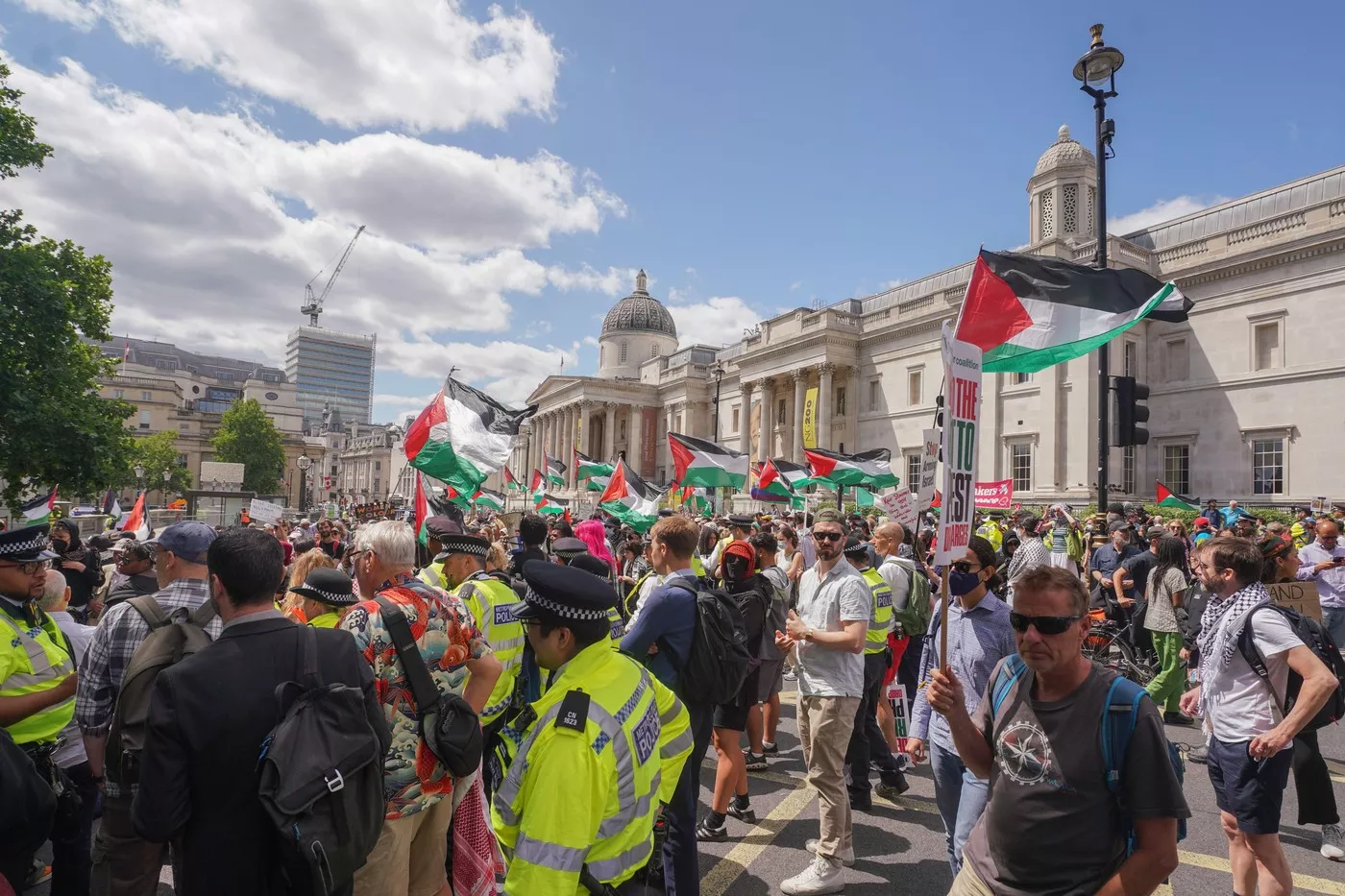 Stotine ljudi na propalestinskom protestu u Londonu