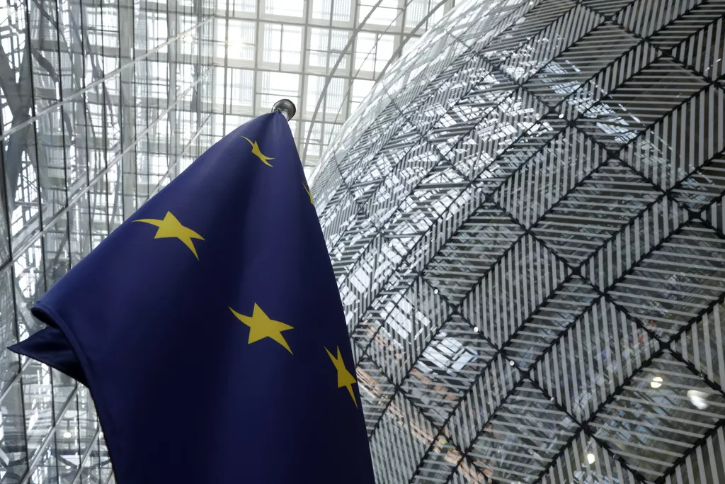 EU dogovara nove mjere protiv Rusije i planove za odbranu