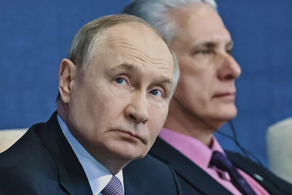 Putin: Ukoliko Zapad prisvoji devizne rezerve Rusije, regionalizovaćemo platni sistem