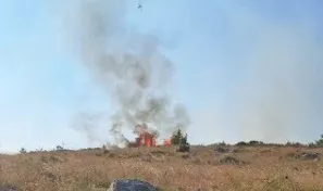 Požar na području Trebinja, vjetar otežava gašenje 