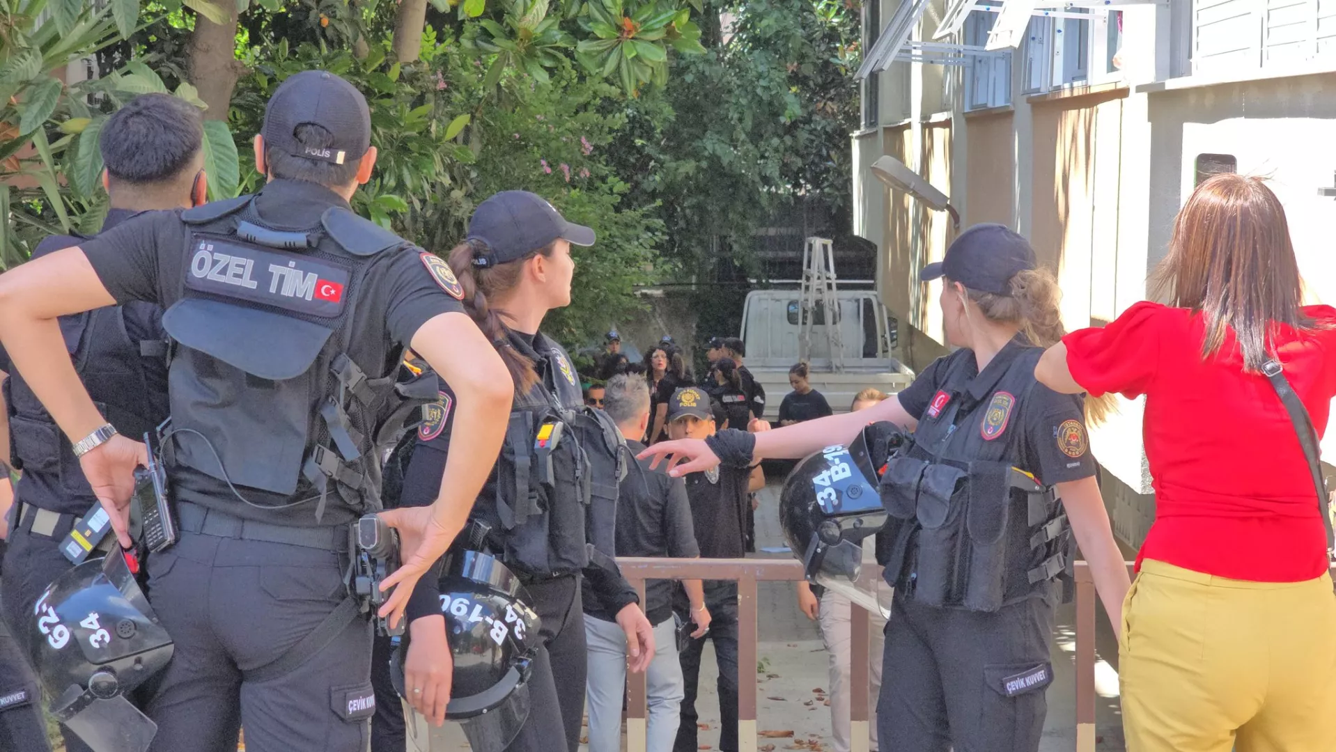 Policija u Istanbulu privela učesnike Parade ponosa: "Djelovali nezakonito"