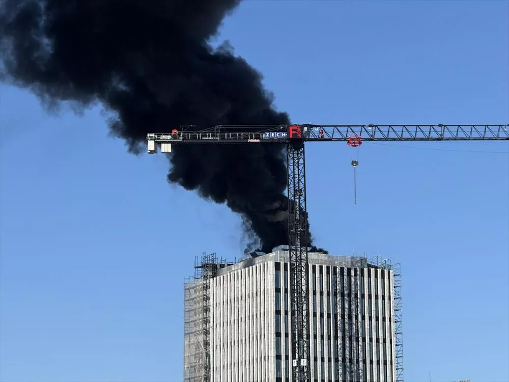 Požar izbio na gradilištu nebodera u Berlinu