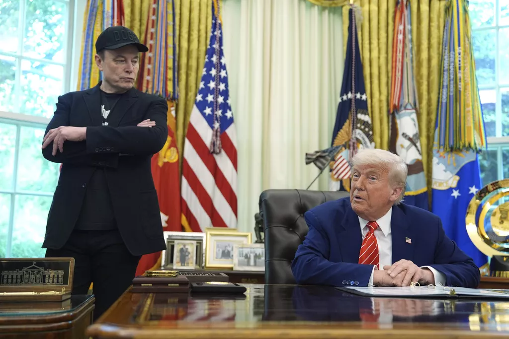Trump zaprijetio Musku deportacijom