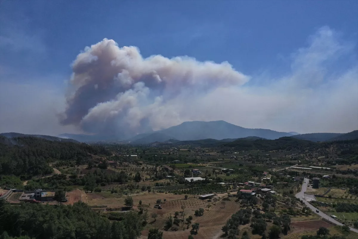 Požar u Izmiru odnio prvu žrtvu