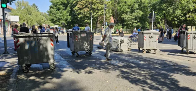 A special police task force (SEK) after the fatal knife attack Friday at the festival in Solingen, August 2024