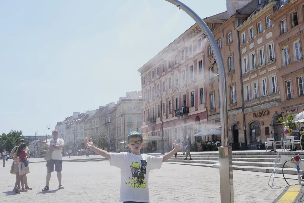 Dijelovi Evrope se "hlade" nakon ekstremnih vrućina, rizici ostaju