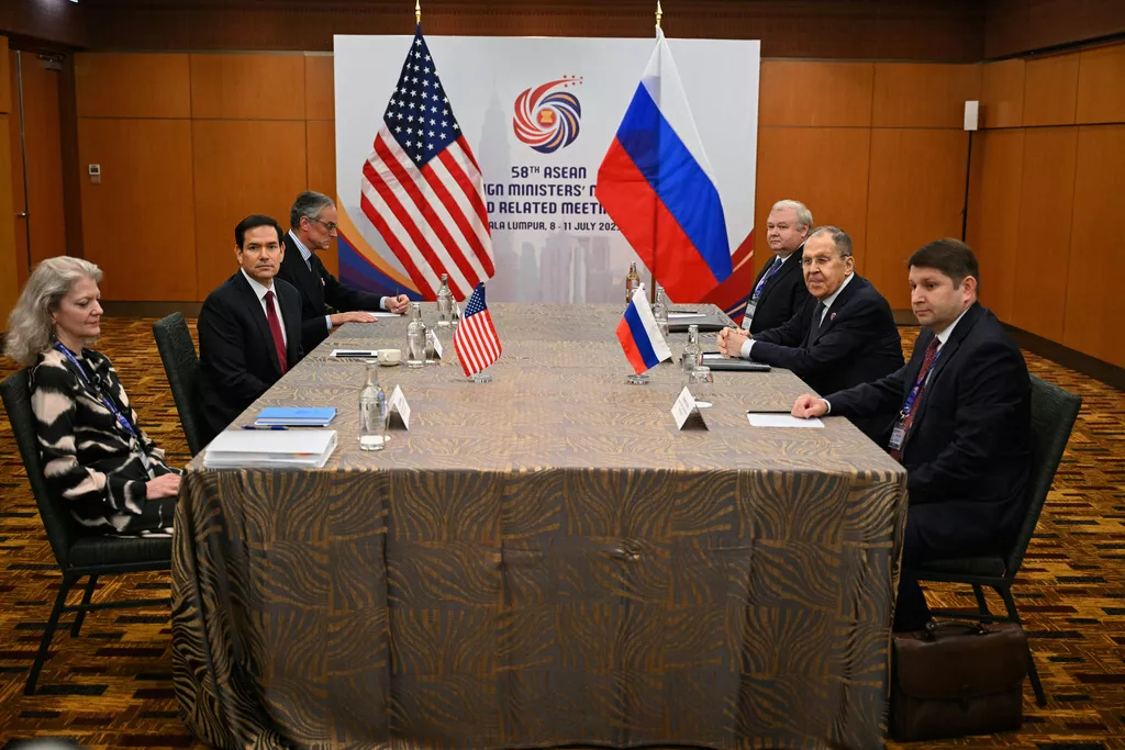 U Kuala Lumpuru se sastali Rubio i Lavrov 