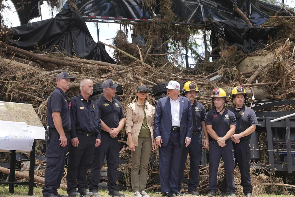 Trump obišao oblast pogođenu poplavama u Teksasu