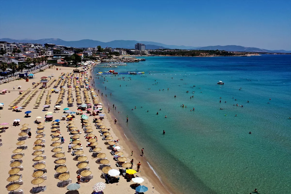 Tirkizno more privlači turiste: 39 plavih zastava vijori se na plažama Kušadasija i Didima u Turskoj