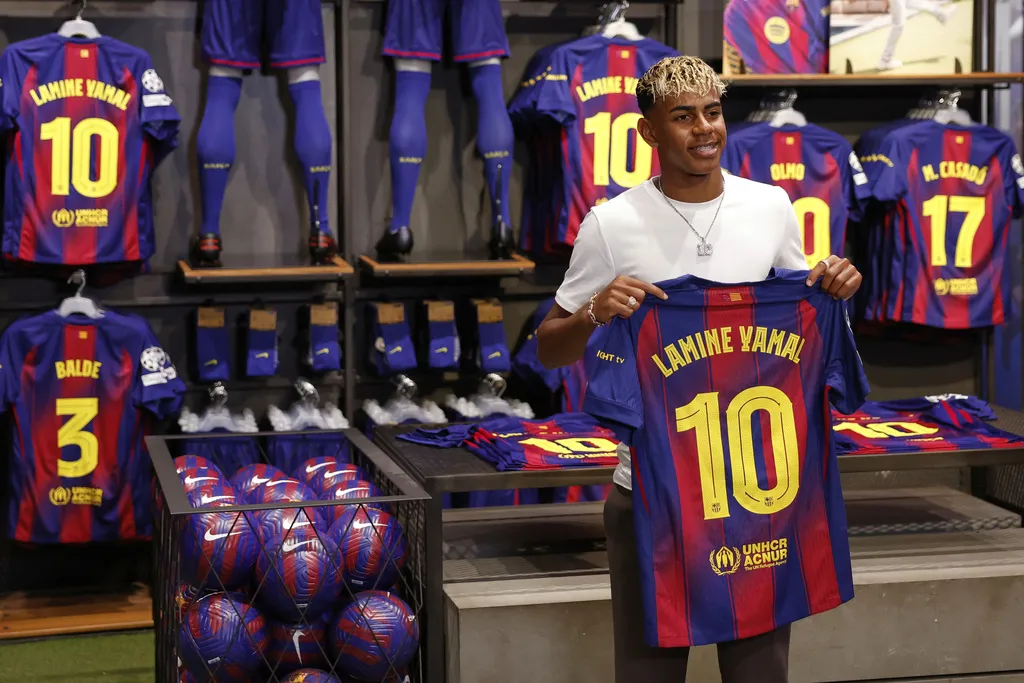 Lamine Yamal u Barceloni do 2031. godine, preuzeo legendarnu desetku