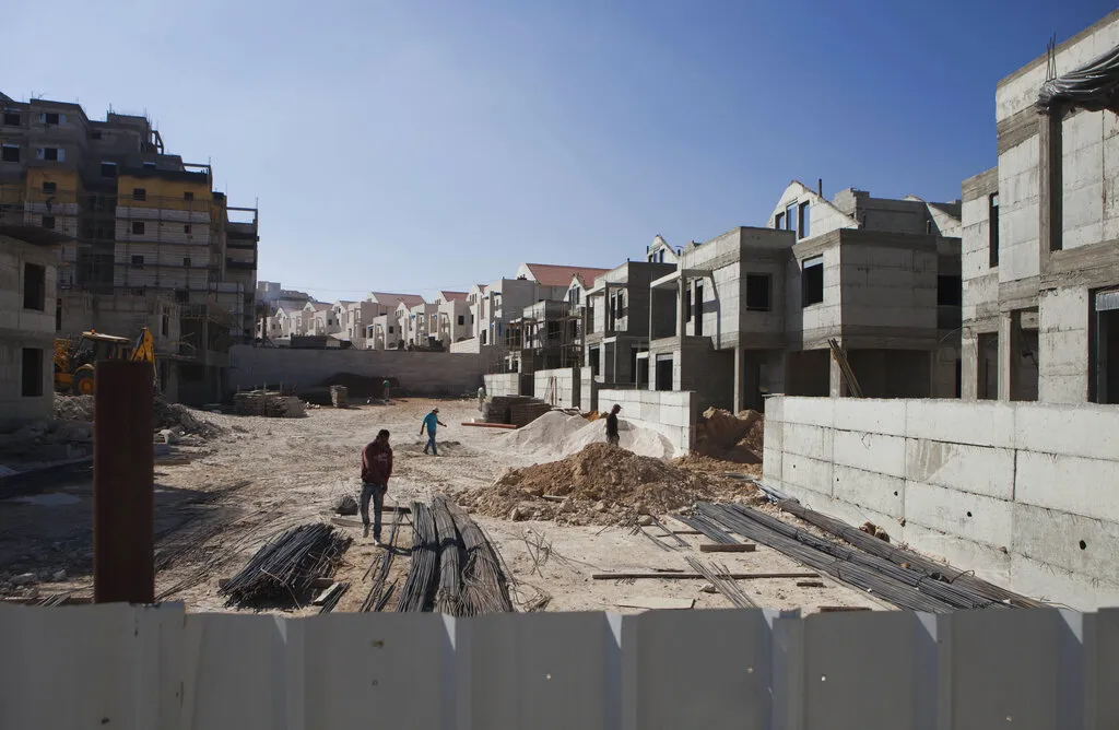 Izraelski doseljenici preusmjerili vodu za 30 palestinskih sela kako bi napunili bazen