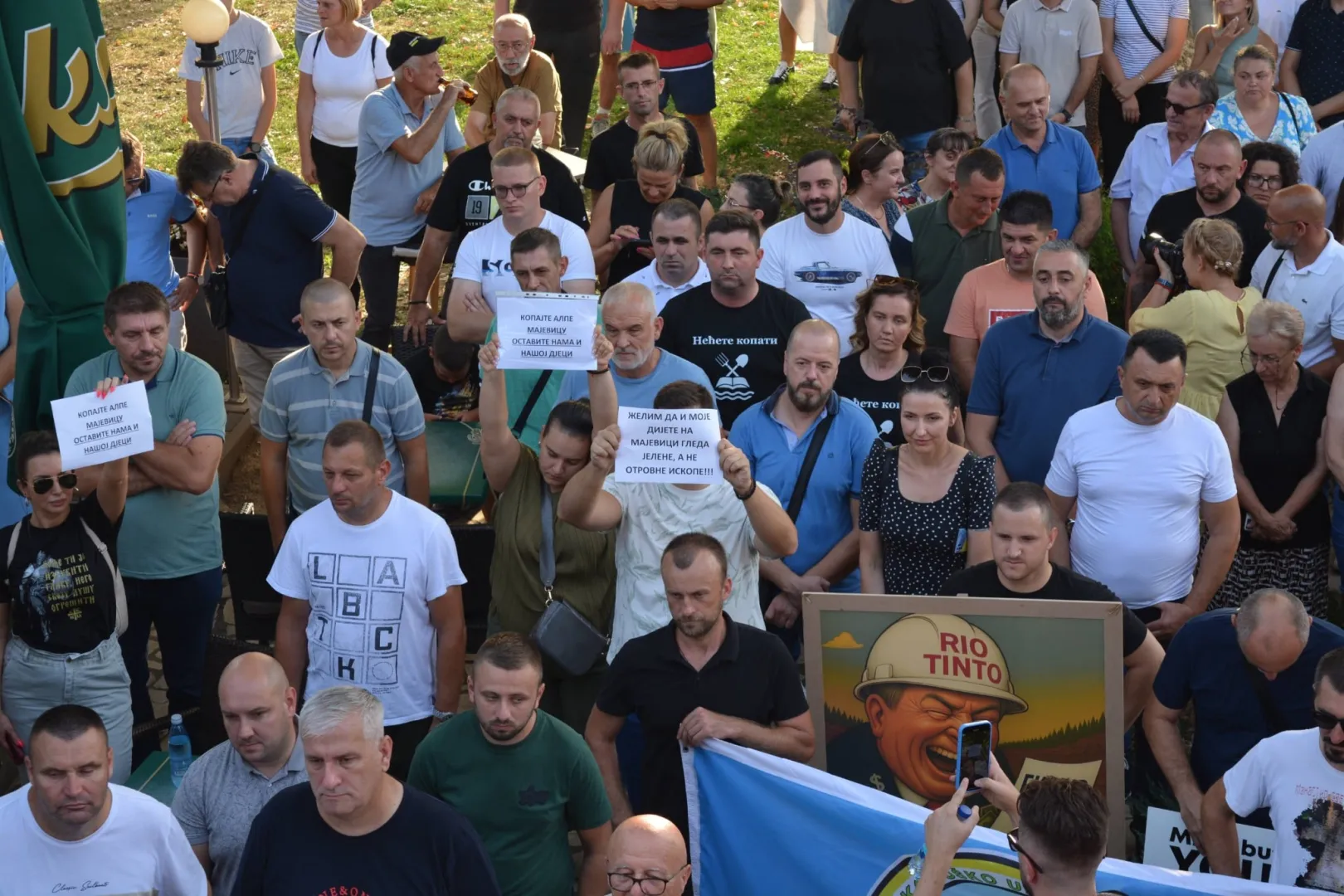 Održan skup protiv rudnika litijuma i protestna šetnja "Majevica bez rudnika!"