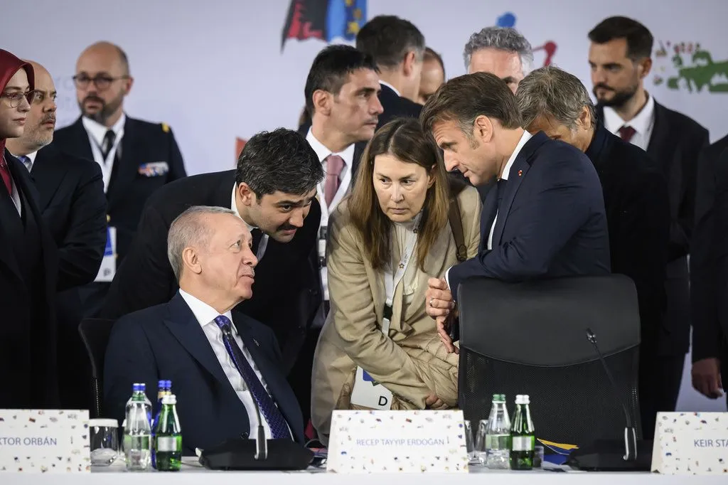 Erdogan i Macron razgovarali o krizi u Gazi, turski lider pozvao na brzu globalnu akciju