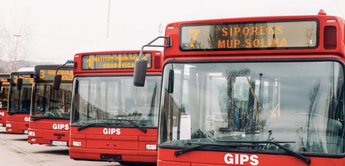 Od danas jeftinija autobuska karta u Tuzli: Bila 3,5, sad je 1,5 KM