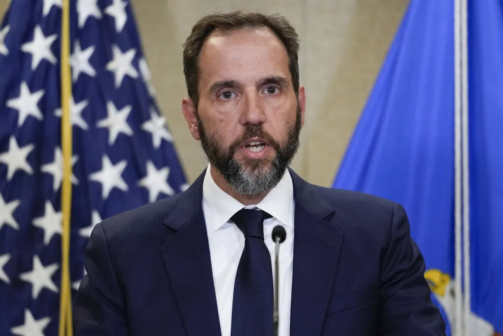 Amerika otvoria istragu protiv tužitelja koji je vodio slučajeve protiv Trumpa