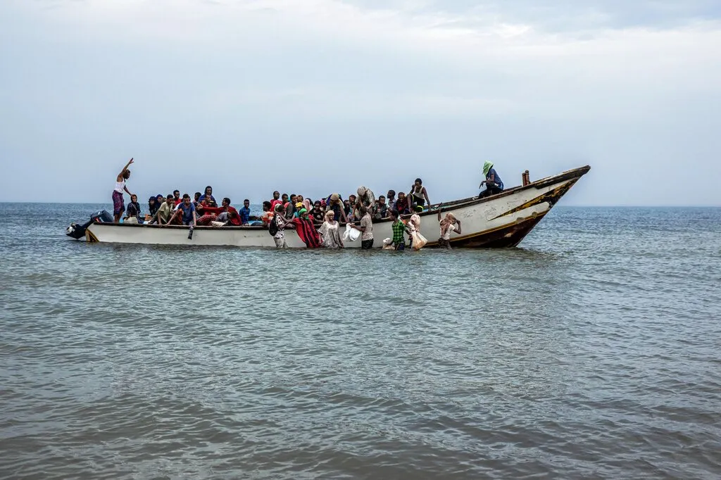 Potonuo brod s migrantima kod obale Jemena, najmanje 76 poginulih