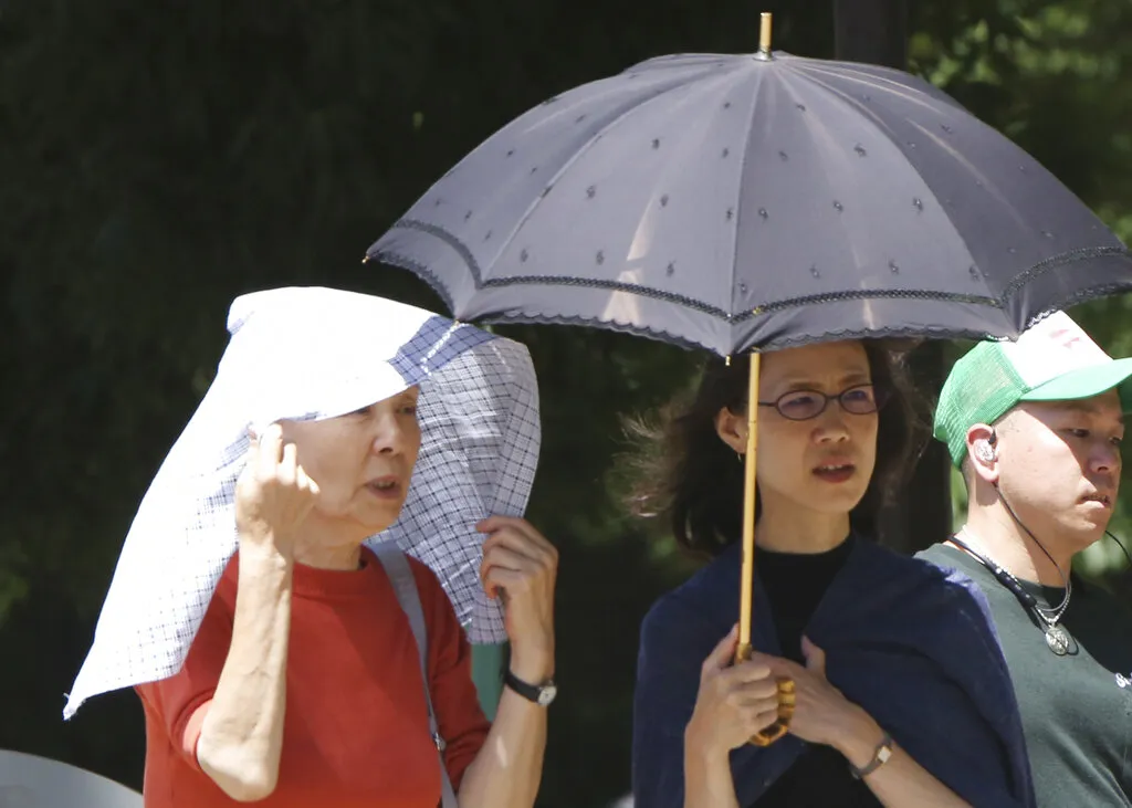 Japan zabilježio rekordnu temperaturu uz upozorenja na toplotni udar