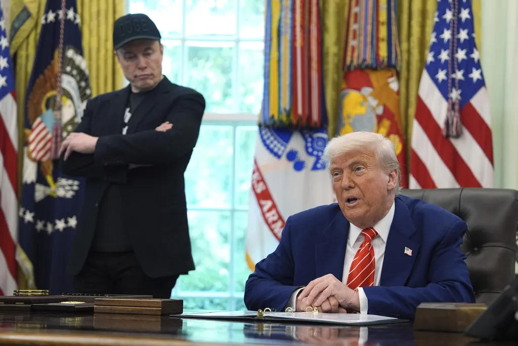Trumpova administracija formalno ukida Muskov e-mail o ''pet stvari''