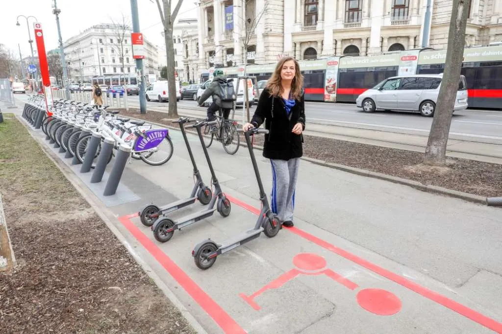 Kako je Beč riješio haos s električnim trotinetima u saobraćaju