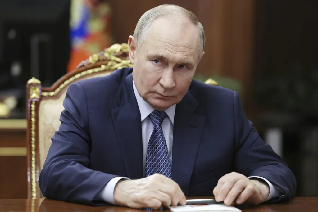 Putin: UAE jedno od pogodnih mjesta za sastanak s Trumpom