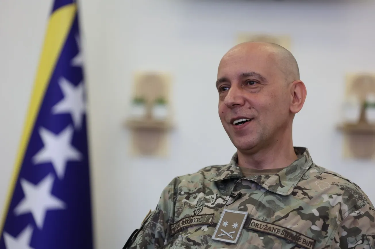 Prvi pukovnik OS BiH sa NATO akreditacijom: Ojačat će međunarodnu saradnju i promovirati BiH 