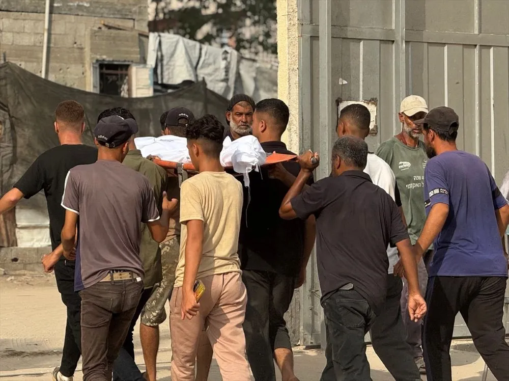U bombardovanju grada Gaze ubijene 123 osobe