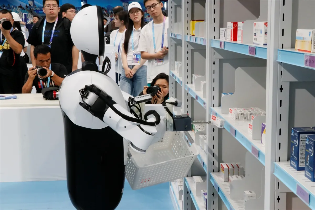 Humanoidni roboti se takmičili na prvim Svjetskim igrama robota u Pekingu